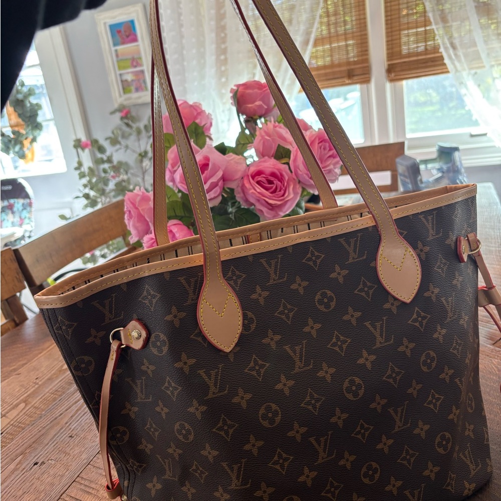 Brown Tote Bag NEVER USED!!